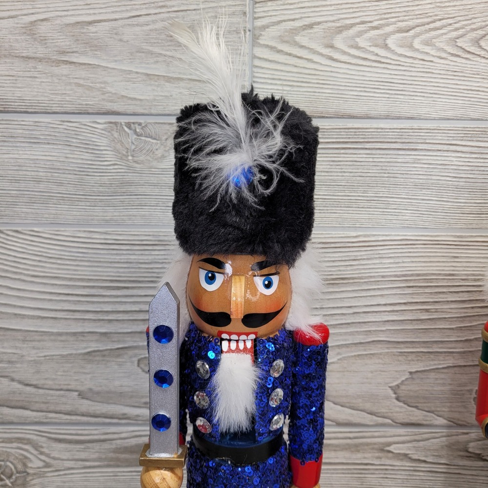 3 Nutcracker Figurines Wood Christmas Decor King Soldier Drummer - Picture 6 of 15